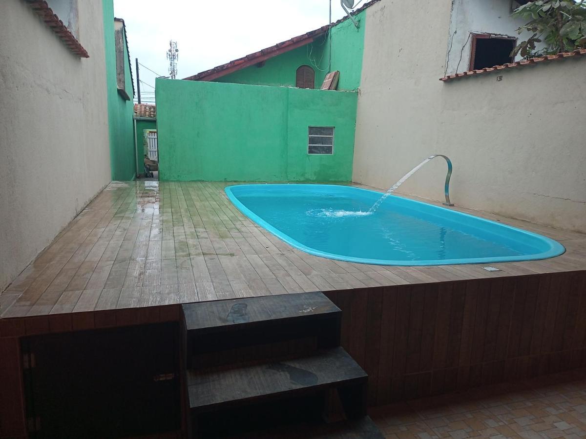 Casa Com Piscina Em Mongagua Villa Buitenkant foto